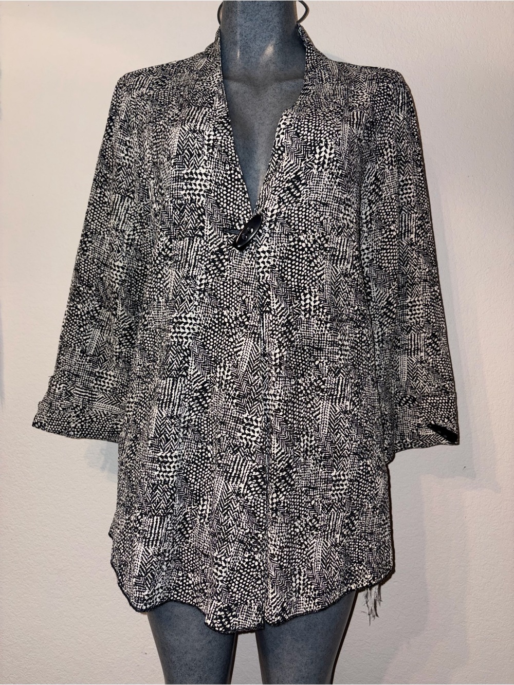Ali Miles Black & White Abstract Print Swim Cover-Up
